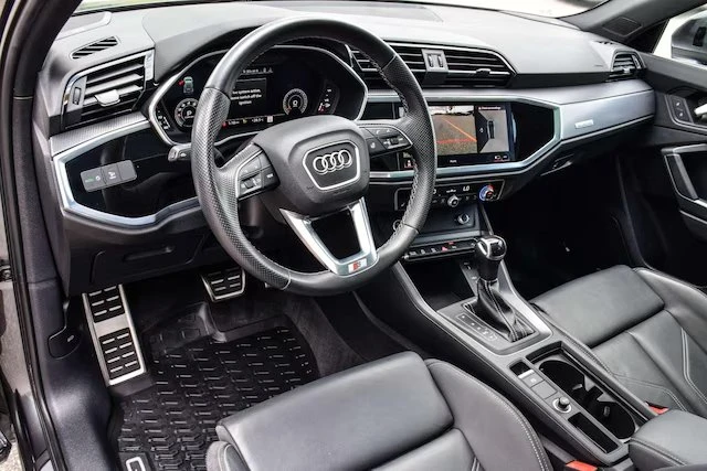 2022 Audi Q4 e-tron - Image 6 of 10