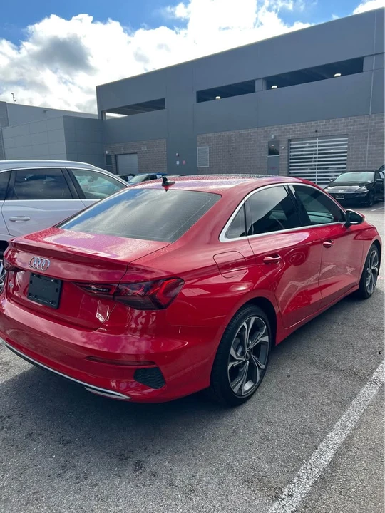 2022 Audi 8Y A3 - Image 3 of 4