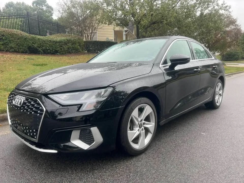 2022 Audi 8Y A3 - Image 2 of 17