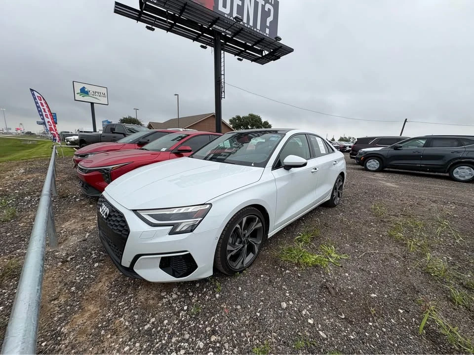 2022 Audi 8Y A3 - Image 2 of 7