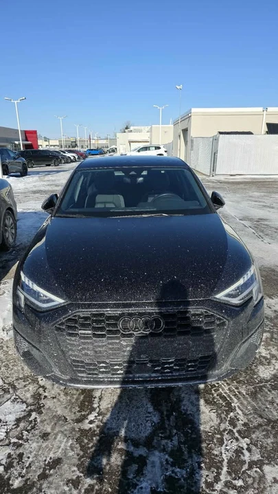 2022 Audi 8Y A3 - Image 3 of 4