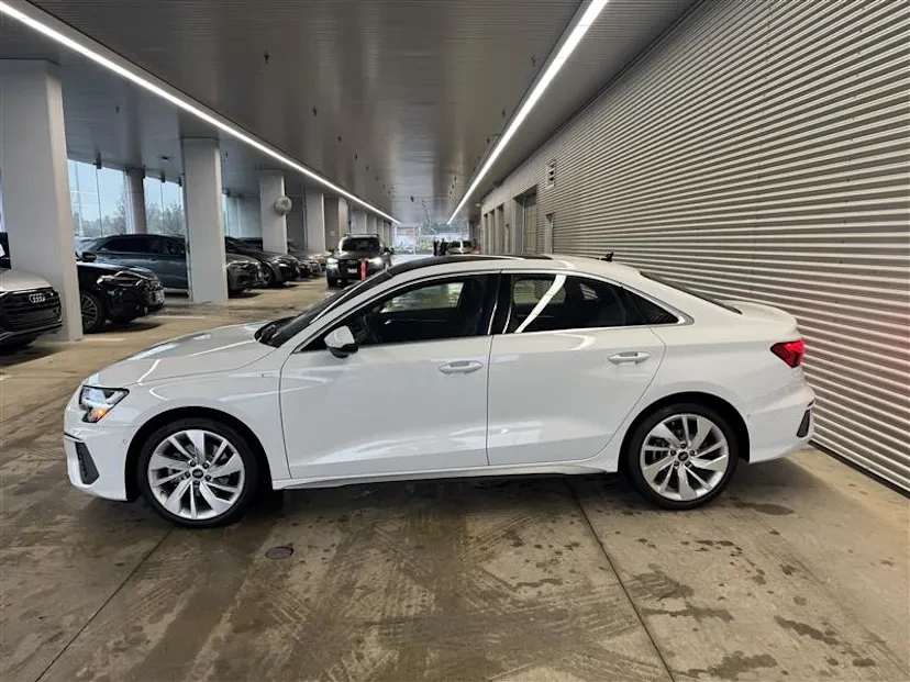 2022 Audi 8Y A3 - Image 6 of 18