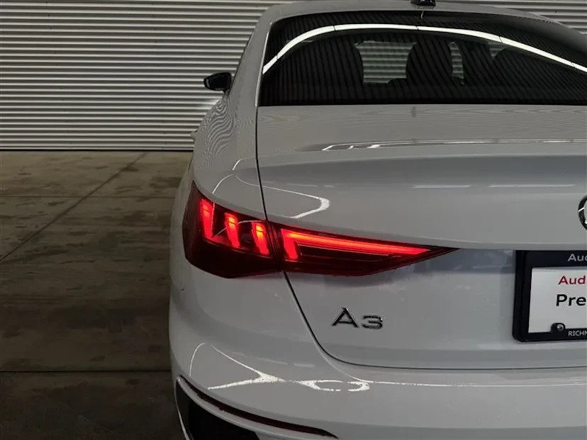 2022 Audi 8Y A3 - Image 17 of 18