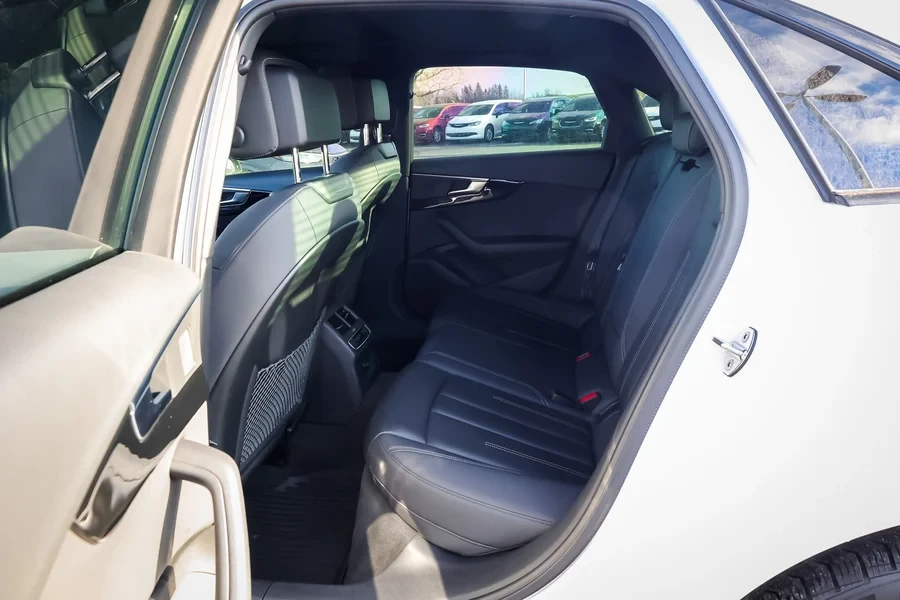 2022 Audi B9 A4 - Image 8 of 17