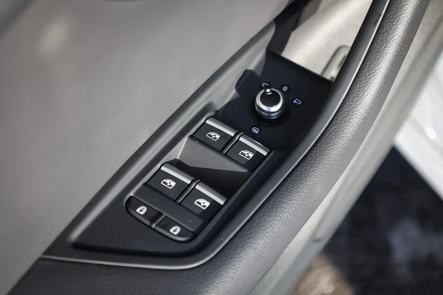 2022 Audi B9 A4 - Image 13 of 17