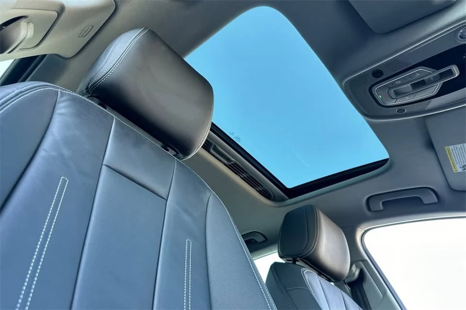2022 Audi B9 A4 - Image 11 of 18