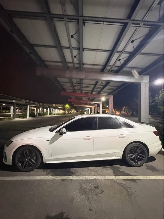 2022 Audi B9 A4 - Image 4 of 15