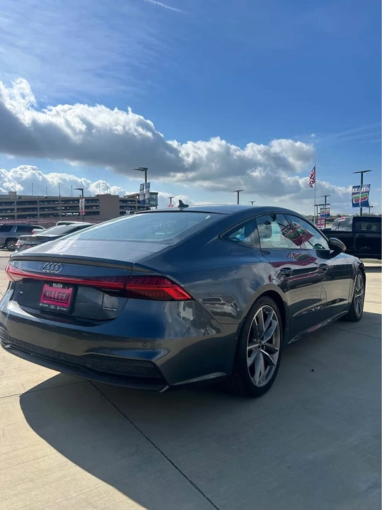 2022 Audi C8 A7 - Image 5 of 5