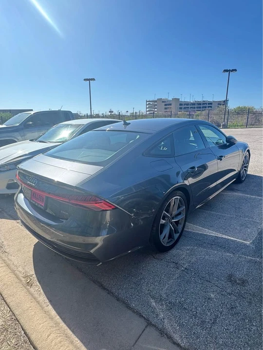 2022 Audi C8 A7 - Image 6 of 9