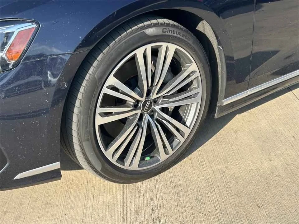2022 Audi D5 A8 - Image 7 of 18