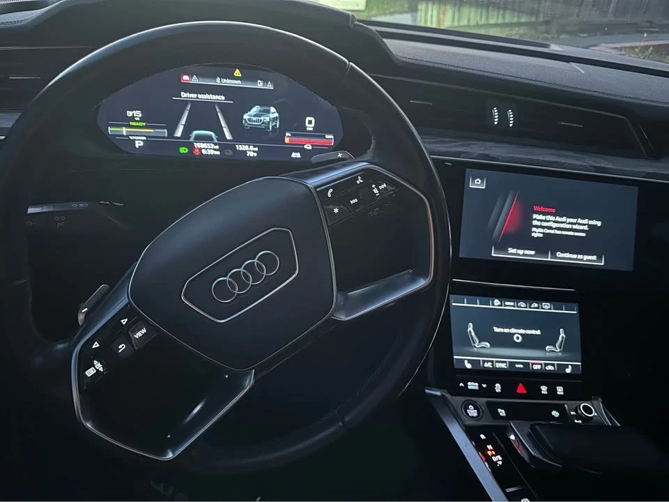 2022 Audi e-tron - Image 6 of 8