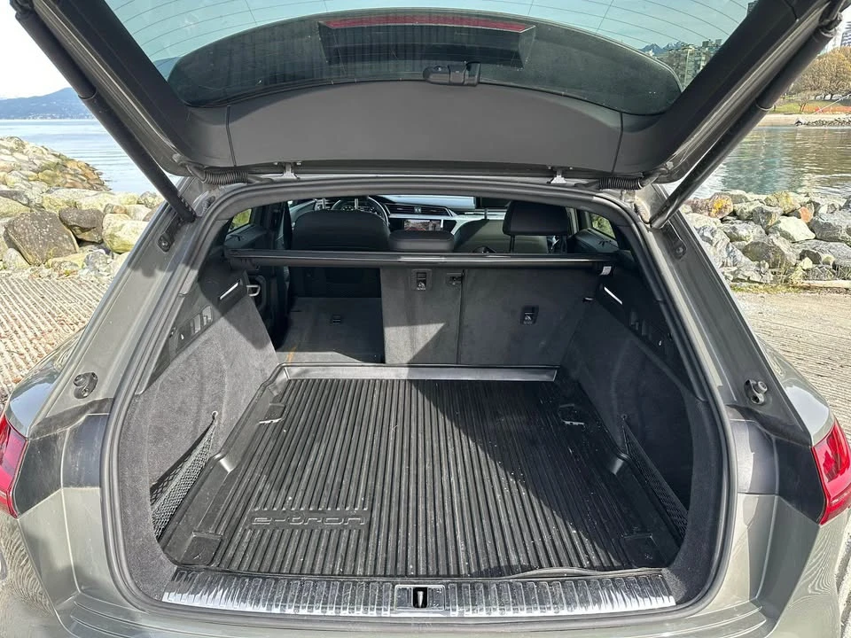 2022 Audi Q4 e-tron - Image 15 of 20