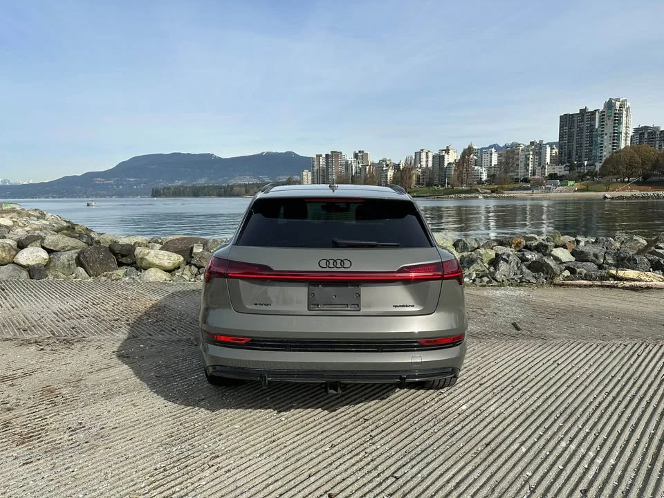 2022 Audi Q4 e-tron - Image 8 of 20