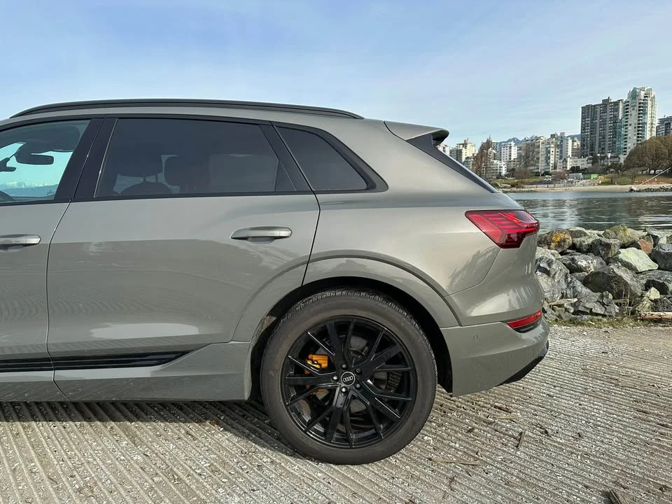 2022 Audi Q4 e-tron - Image 5 of 20