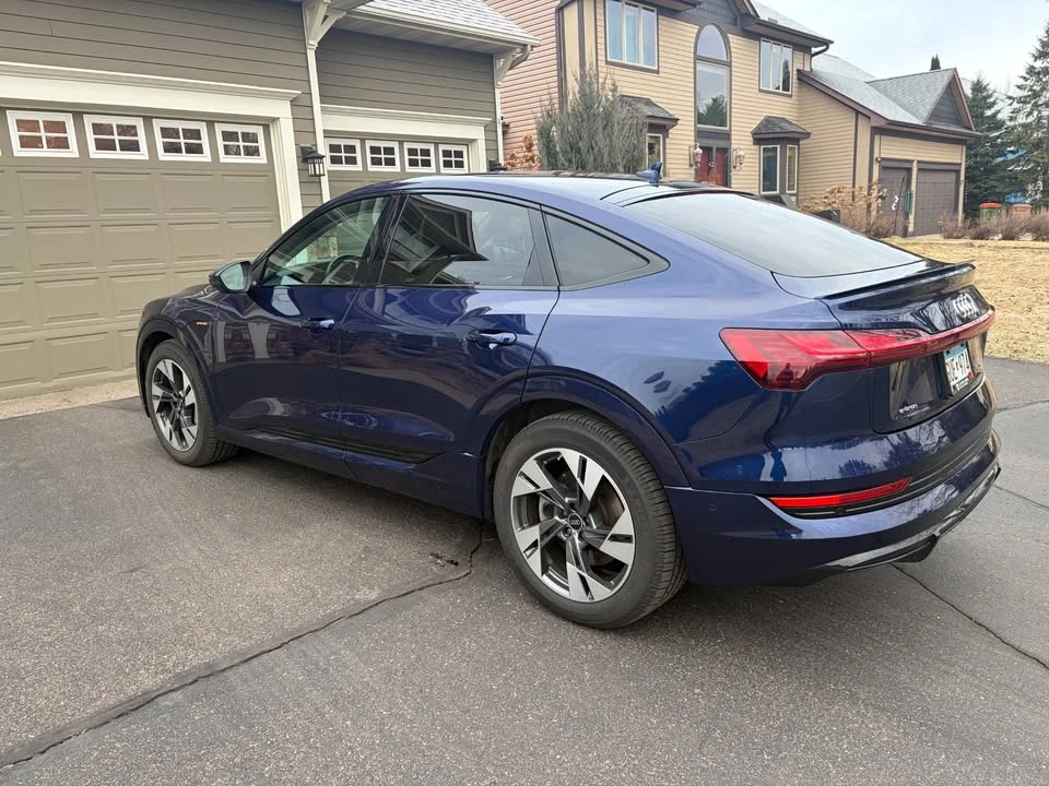 2022 Audi Q4 e-tron - Image 3 of 13