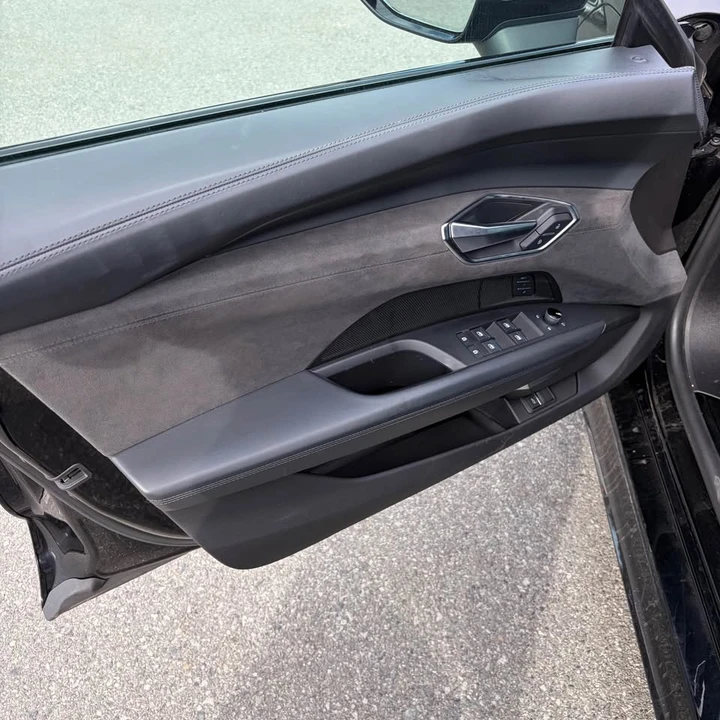 2022 Audi e-tron GT - Image 12 of 15