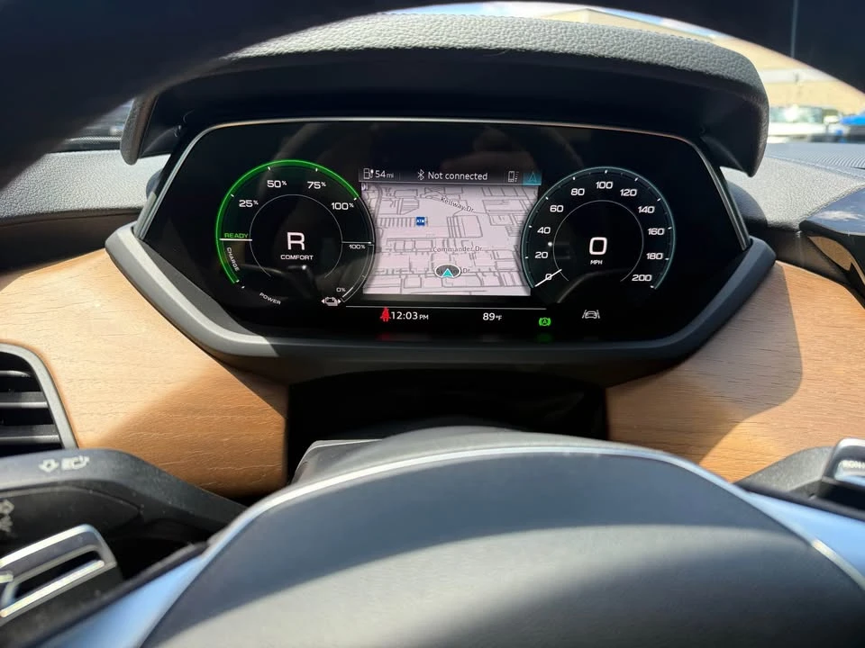 2022 Audi e-tron GT - Image 14 of 14