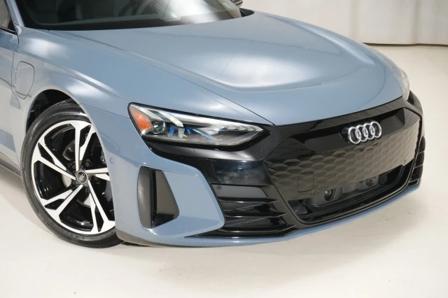 2022 Audi e-tron GT - Image 14 of 21