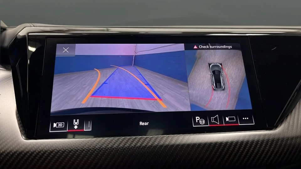 2022 Audi e-tron GT - Image 13 of 20
