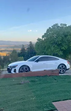 2022 Audi e-tron GT Prestige Sedan 4D