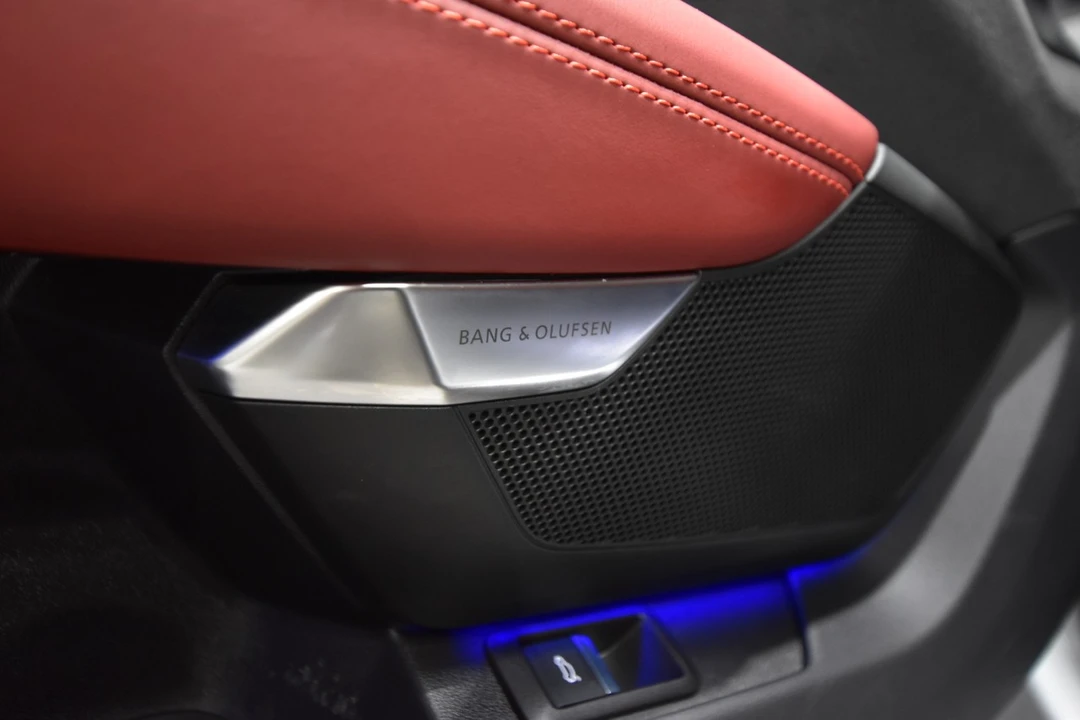 2022 Audi e-tron GT - Image 17 of 21