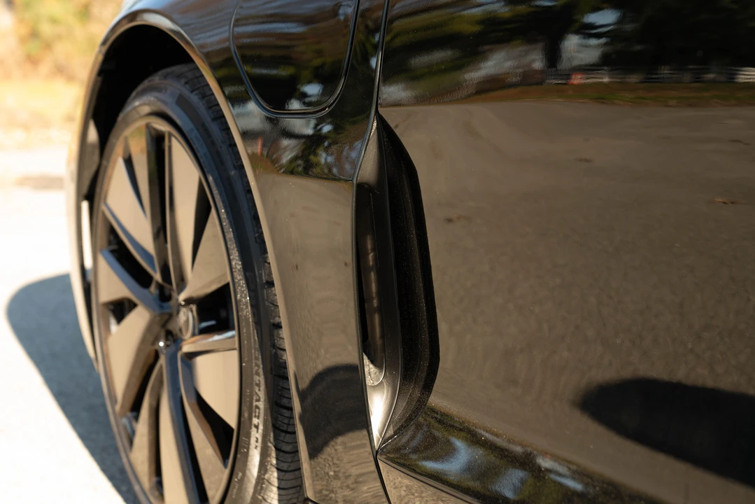 2022 Audi e-tron GT - Image 23 of 31