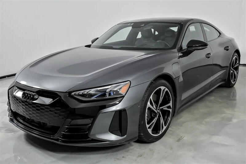 2022 Audi e-tron GT - Image 6 of 21