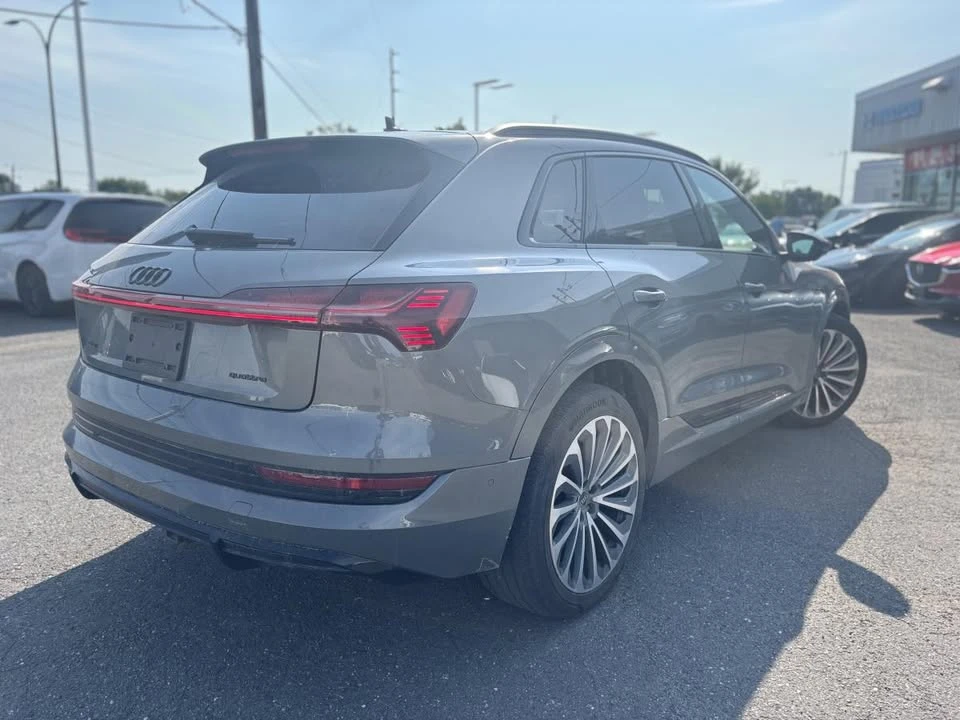 2022 Audi e-tron - Image 3 of 11