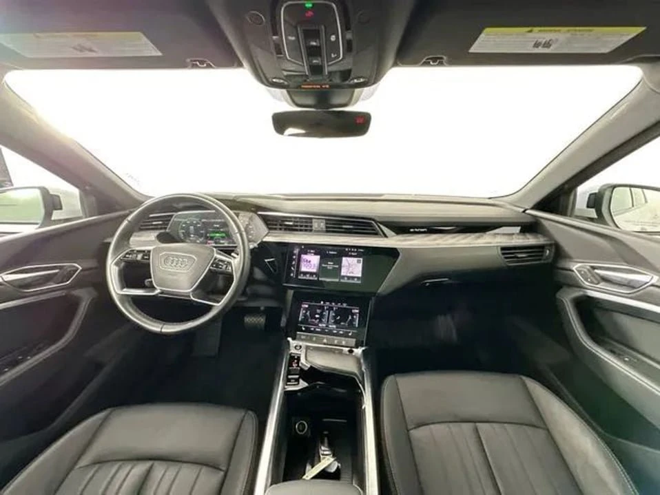 2022 Audi e-tron - Image 3 of 20