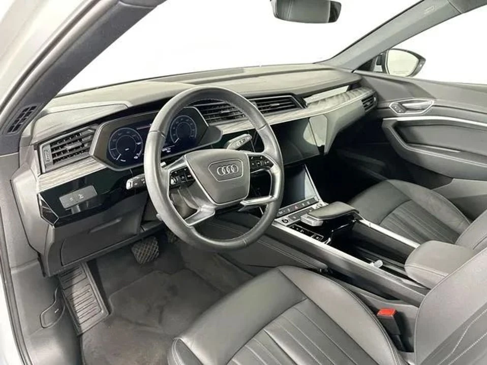2022 Audi e-tron - Image 19 of 20
