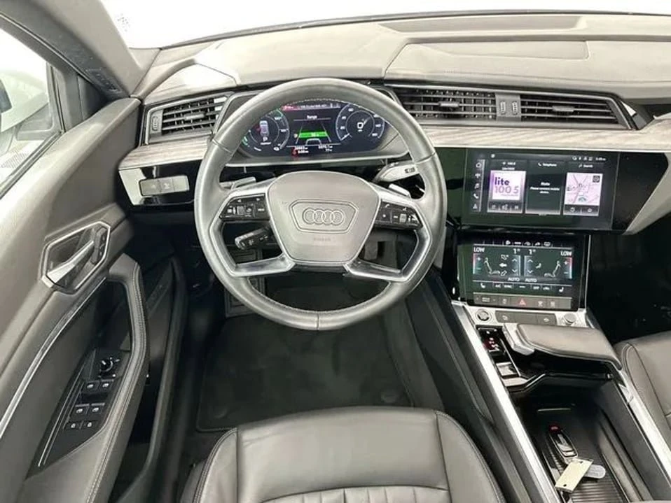 2022 Audi e-tron - Image 11 of 20