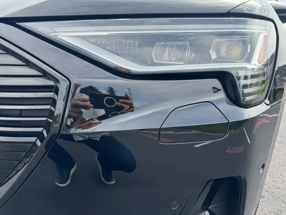 2022 Audi e-tron - Image 16 of 20