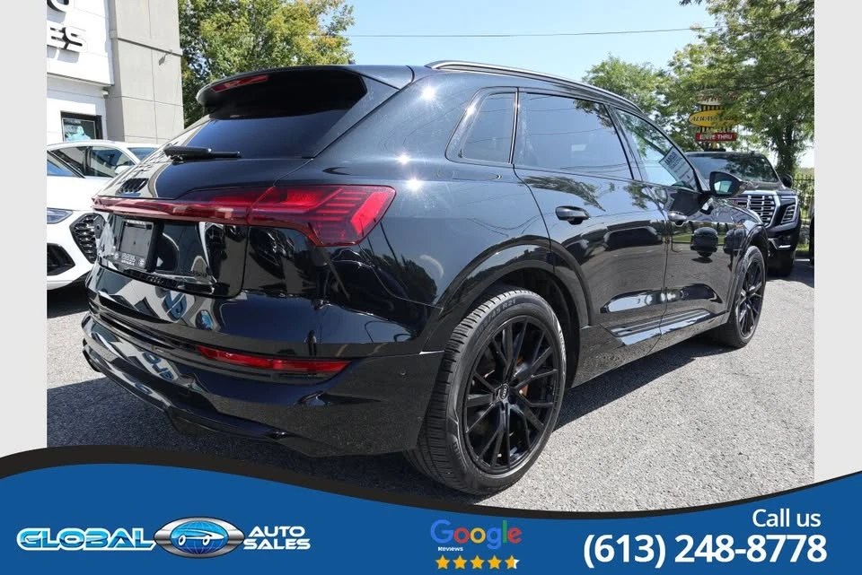 2022 Audi e-tron - Image 10 of 20