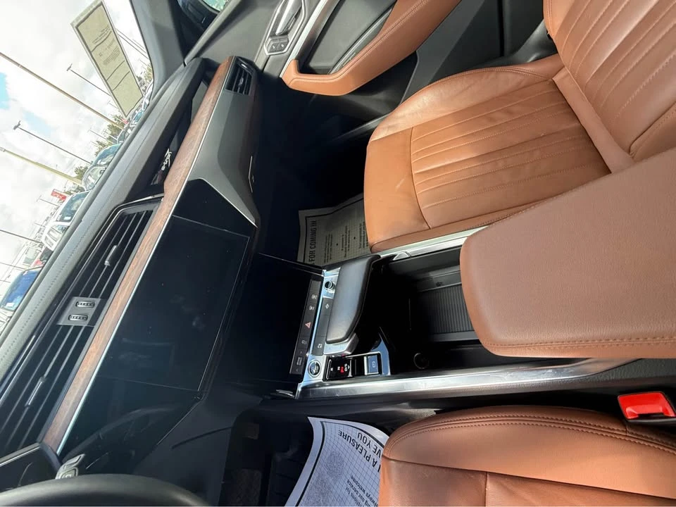2022 Audi e-tron - Image 8 of 14