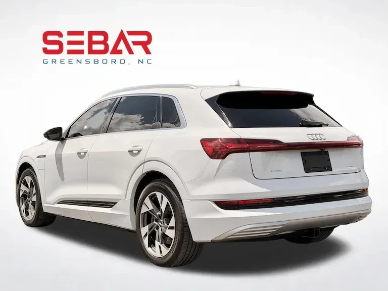 2022 Audi e-tron - Image 6 of 20