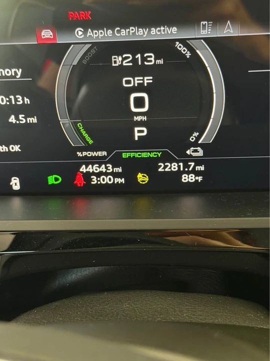 2022 Audi e-tron - Image 5 of 7