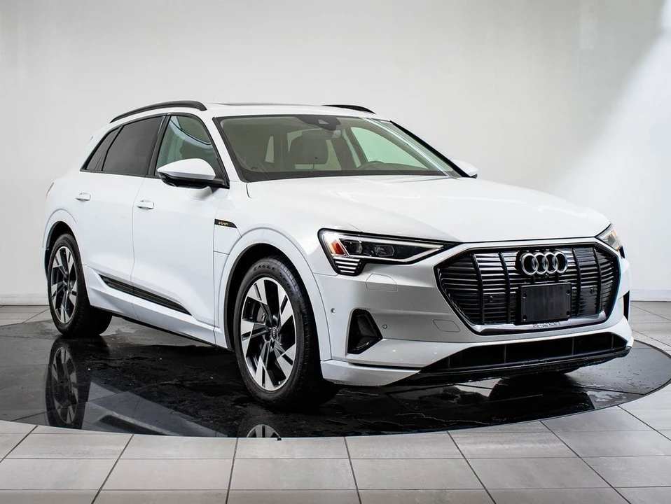 2022 Audi e-tron GT - Image 5 of 21