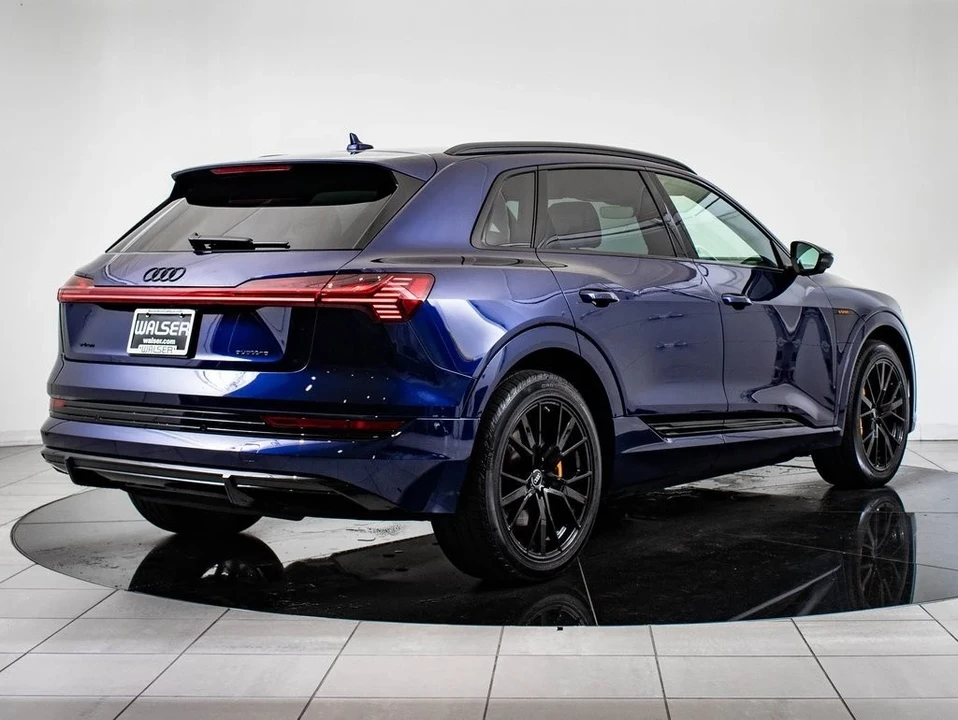 2022 Audi e-tron - Image 7 of 21