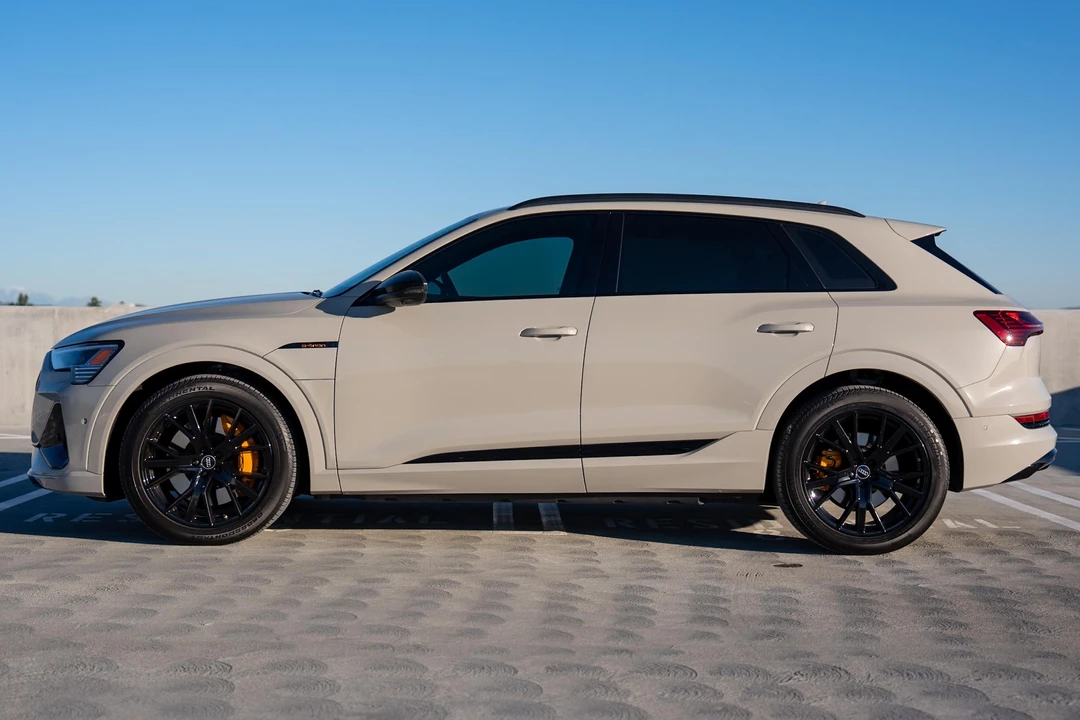 2022 Audi e-tron - Image 3 of 31