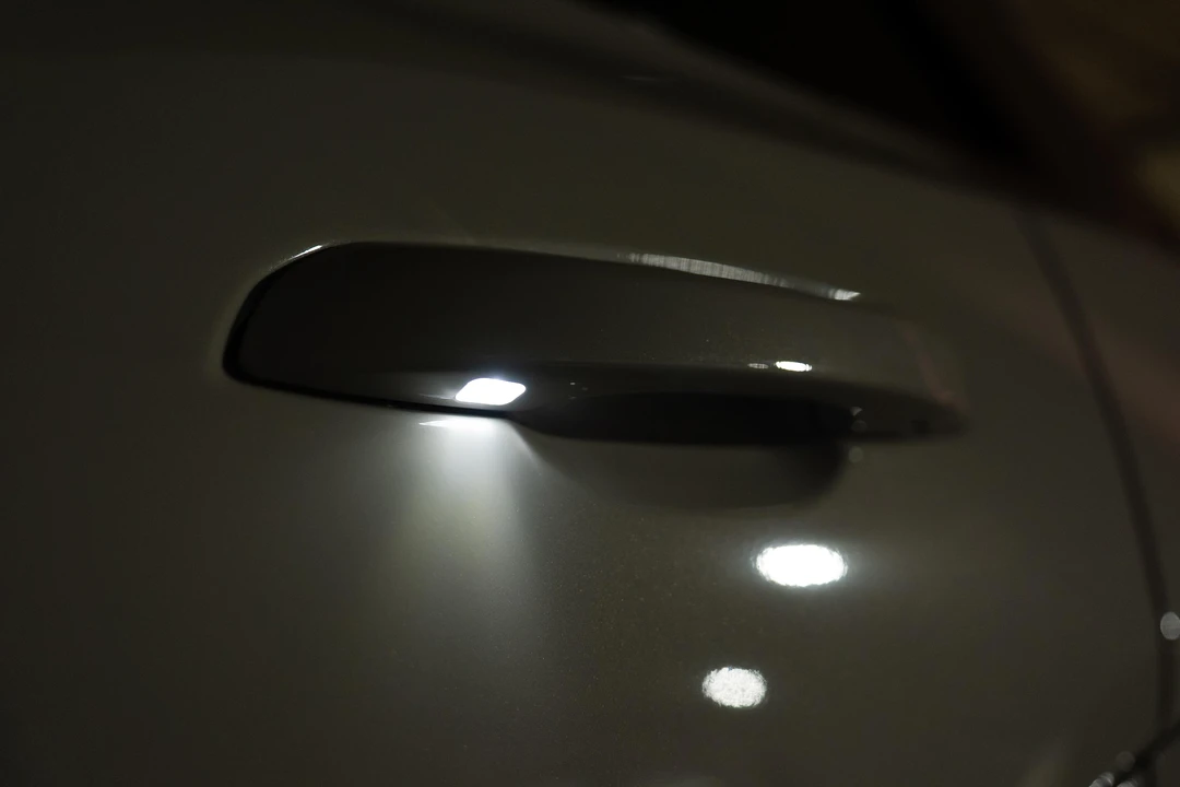 2022 Audi e-tron - Image 21 of 31