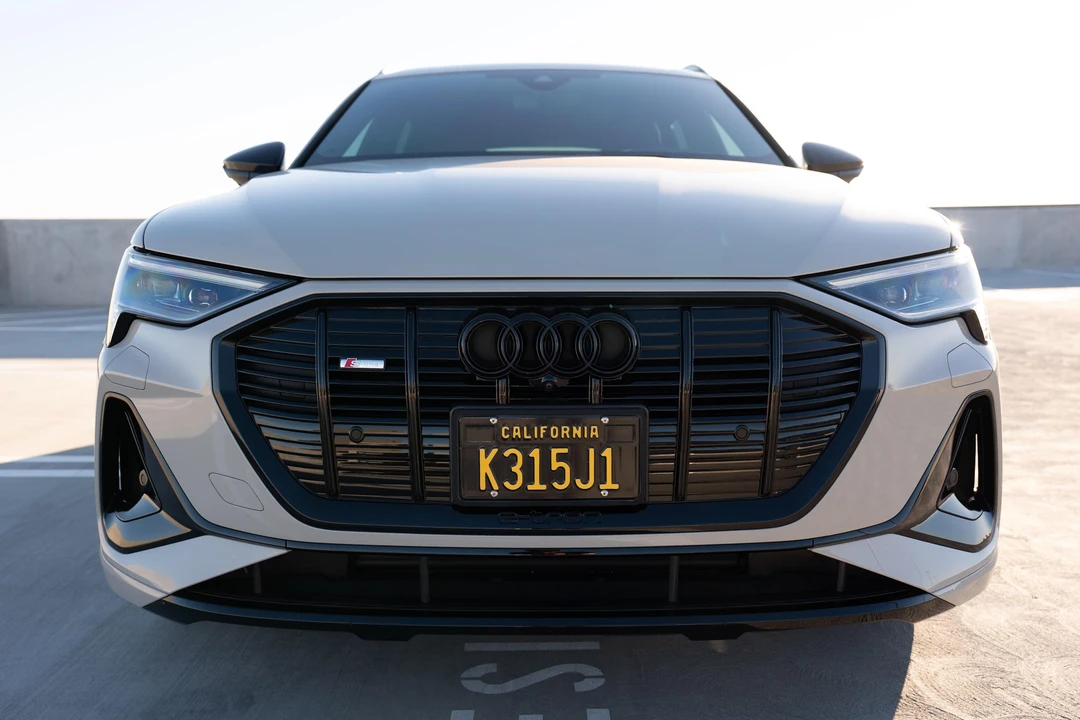 2022 Audi e-tron - Image 10 of 31