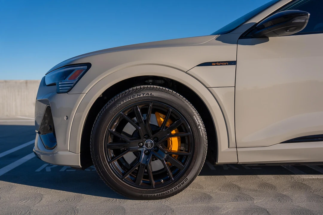 2022 Audi e-tron - Image 26 of 31