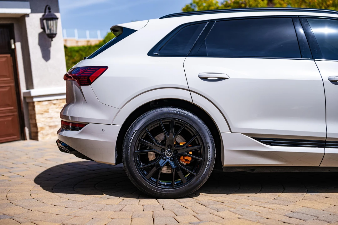 2022 Audi Q4 e-tron - Image 27 of 31
