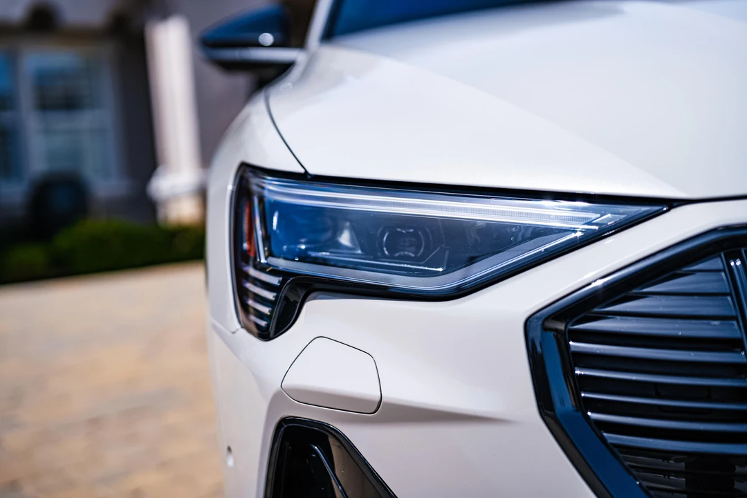 2022 Audi Q4 e-tron - Image 9 of 31