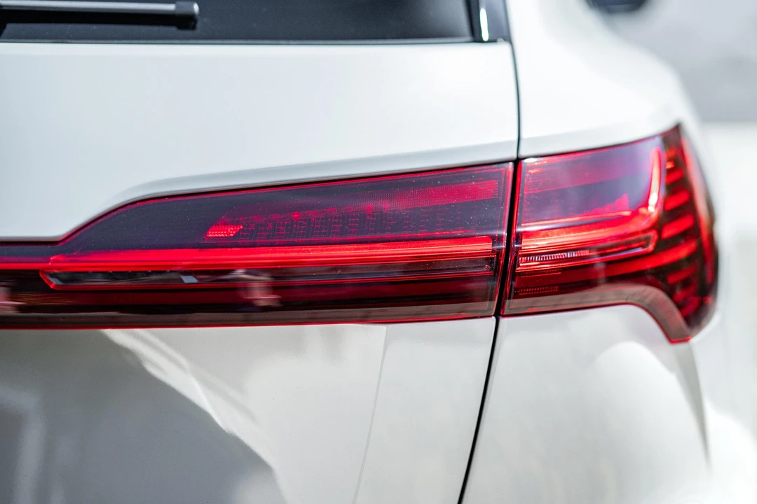 2022 Audi Q4 e-tron - Image 26 of 31