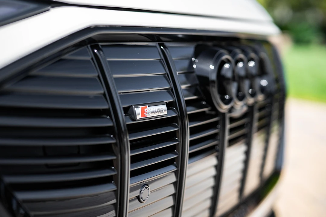 2022 Audi Q4 e-tron - Image 12 of 31