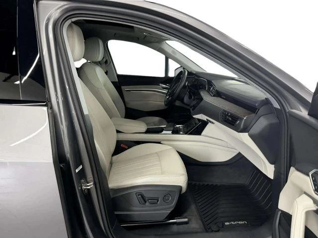 2022 Audi Q4 e-tron - Image 12 of 12
