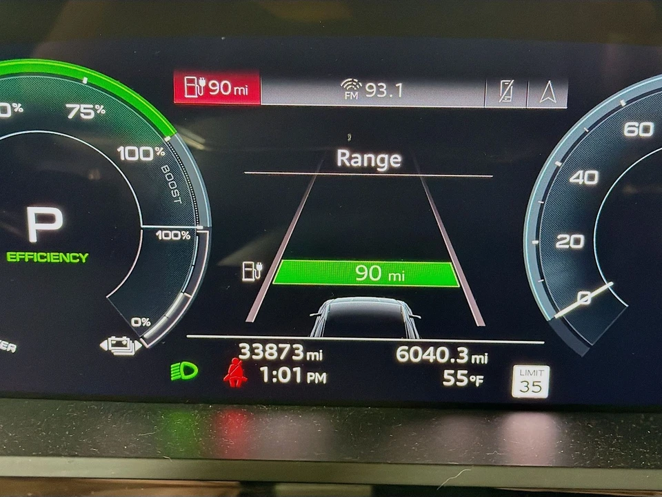 2022 Audi Q4 e-tron - Image 15 of 21