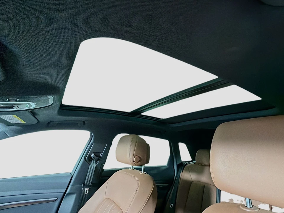 2022 Audi Q4 e-tron - Image 16 of 21