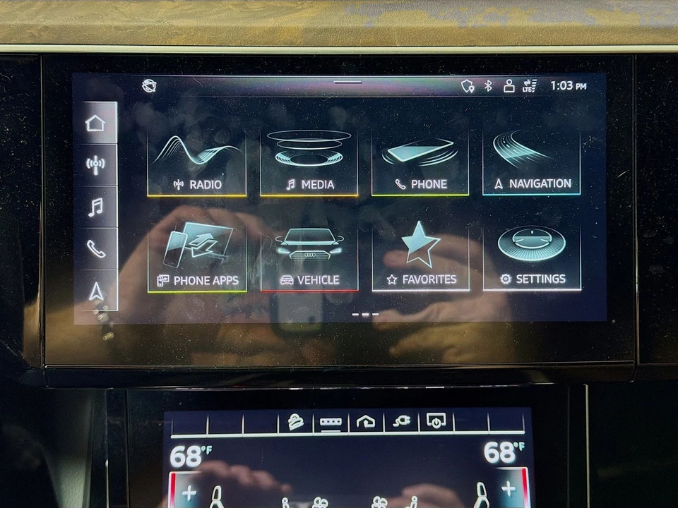 2022 Audi Q4 e-tron - Image 17 of 21